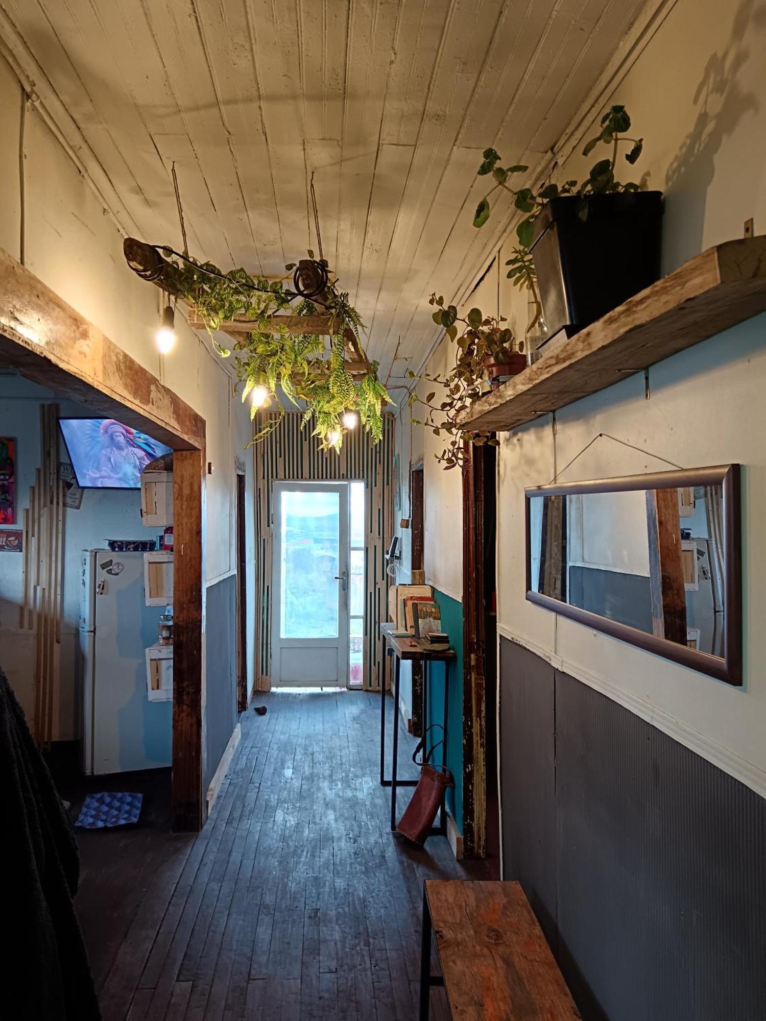 פורטו נטאלס Upcycling Hostel מראה חיצוני תמונה